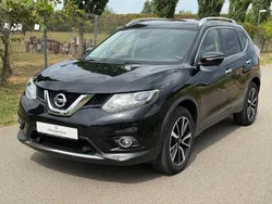 Schwarz Gebraucht 2015 Nissan X-Trail Tekna SUV | 12.900 € (Fairer Preis)