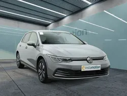 Grau Gebraucht 2023 VW Golf VIII Move | 23.601 € (Guter Preis)