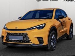 Gelb Neu 2025 Lexus LBX SUV | 30.890 €