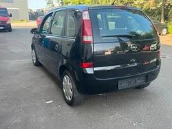 Schwarz Gebraucht 2005 Opel Meriva Van / Kleinbus | 2.500 € (Fairer Preis)