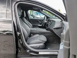Schwarz / obsidianschwarz Gebraucht 2025 Mercedes E220 AMG line Limousine | 64.690 €