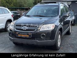 Schwarz Gebraucht 2010 Chevrolet Captiva LS SUV | 3.290 € (Fairer Preis)