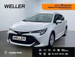 Weiss Gebraucht 2021 Toyota Corolla Comfort Kombi | 18.990 € (Guter Preis)
