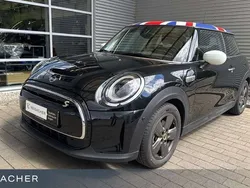Midnight black metallic Gebraucht 2022 Mini Cooper Coupé Essential Coupé | 18.390 € (Fairer Preis)