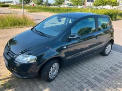Grau Gebraucht 2009 VW Fox Kleinwagen | 2.980 €