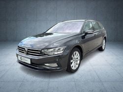 Grau Gebraucht 2021 VW Passat Business Kombi | 24.490 € (Fairer Preis)