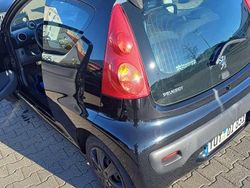 Gebraucht 2009 Peugeot 107 Urban Move Kleinwagen | 1.300 € (Fairer Preis)