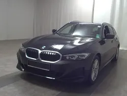 Saphirschwarz metallic Gebraucht 2023 BMW 320 Sport Line Limousine | 35.431 € (Guter Preis)