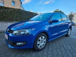 Blau Gebraucht 2014 VW Polo Kleinwagen | 5.200 € (Guter Preis)