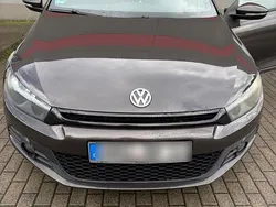Braun Gebraucht 2011 VW Scirocco Coupé | 5.999 € (Guter Preis)