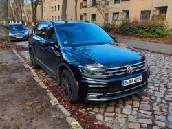 Schwarz Gebraucht 2019 VW Tiguan Allspace R-line SUV | 21.900 € (Guter Preis)