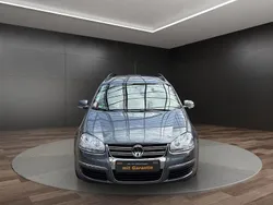 Grau Gebraucht 2010 VW Golf VI Trendline Kombi | 5.499 € (Etwas zu teuer)