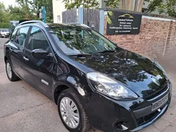 Schwarz Gebraucht 2009 Renault Clio II Dynamique Limousine | 3.299 € (Etwas zu teuer)