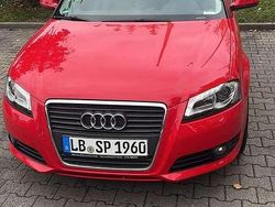 Rot Gebraucht 2009 Audi A3 Sportback Ambiente Kleinwagen | 8.000 € (Fairer Preis)