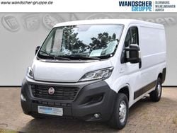 Weißschwarz Gebraucht 2024 Fiat Ducato Van | 30.929 € (Guter Preis)