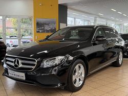 Schwarz Gebraucht 2016 Mercedes E250 Avantgarde Limousine | 27.999 € (Teuer)
