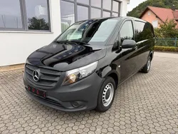 Schwarz Gebraucht 2022 Mercedes Vito Van / Kleinbus | 25.900 € (Superpreis)