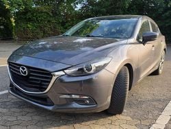 Grau Gebraucht 2018 Mazda 3 Signature Limousine | 16.500 € (Etwas zu teuer)