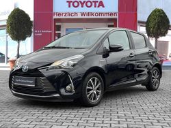 Schwarz Gebraucht 2020 Toyota Yaris Hybrid Team Limousine | 14.470 € (Superpreis)