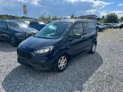 Blau Gebraucht 2019 Ford Transit Trend Van / Kleinbus | 6.900 € (Fairer Preis)