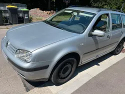 Silber Gebraucht 2001 VW Golf IV Kombi | 1.500 € (Fairer Preis)