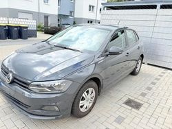 Grau Gebraucht 2019 VW Polo Trendline Kleinwagen | 9.000 € (Superpreis)