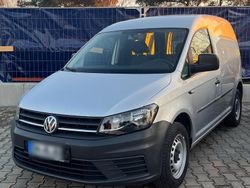 Silber Gebraucht 2017 VW Caddy Van / Kleinbus | 13.500 € (Etwas zu teuer)