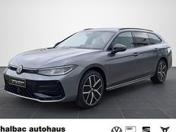 Grau Neu 2025 VW Passat R-line Kombi | 59.420 €