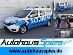 Weiß metallic Gebraucht 2022 Fiat Doblò Van / Kleinbus | 17.989 € (Guter Preis)