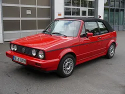 Rot Gebraucht 1989 VW Golf Cabriolet Cabrio | 14.390 €