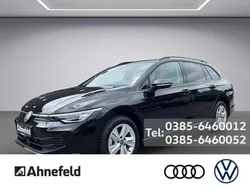 Black metallic Gebraucht 2025 VW Golf VIII Life Kombi | 35.900 € (Teuer)