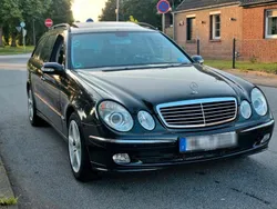 Schwarz Gebraucht 2004 Mercedes E500 Avantgarde Kombi | 5.990 € (Fairer Preis)