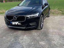 Schwarz Gebraucht 2020 Volvo XC60 Momentum SUV | 27.500 € (Fairer Preis)