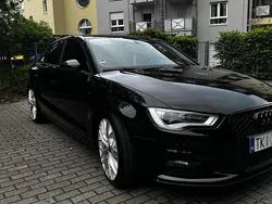 Schwarz Gebraucht 2014 Audi A3 Limousine | 12.900 €