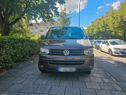 Braun Gebraucht 2010 VW T5 Van | 15.500 € (Teuer)