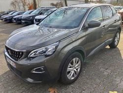 Grau Gebraucht 2020 Peugeot 3008 Active SUV | 12.495 € (Guter Preis)