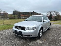 Silber Gebraucht 2003 Audi A4 S-Line Kombi | 2.650 € (Fairer Preis)