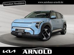Blau (frostblau) Gebraucht 2024 Kia EV3 SUV | 34.650 €