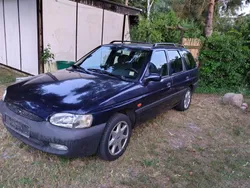 Gebraucht 1998 Ford Escort Kombi | 300 €
