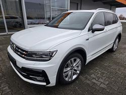 Weiß Gebraucht 2019 VW Tiguan Allspace Highline SUV | 22.550 € (Superpreis)
