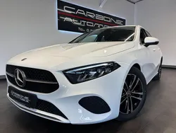 Weiß Gebraucht 2023 Mercedes A180 Limousine | 26.490 € (Guter Preis)