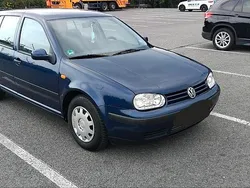 Blau Gebraucht 1999 VW Golf IV Kleinwagen | 1.370 € (Guter Preis)