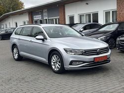 Scale silver metallic (metallic) Gebraucht 2022 VW Passat Business Kombi | 17.880 € (Fairer Preis)