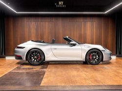 Silber Gebraucht 2019 Porsche 992 Chrono Cabrio | 133.992 €