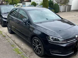 Schwarz Gebraucht 2015 VW Golf VII Highline Limousine | 12.900 € (Fairer Preis)