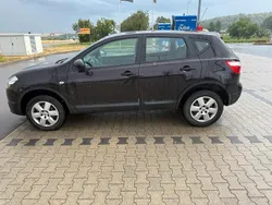 Schwarz Gebraucht 2012 Nissan Qashqai SUV | 6.800 €