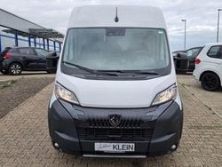 Weiß Gebraucht 2024 Peugeot Boxer Van | 23.990 € (Guter Preis)