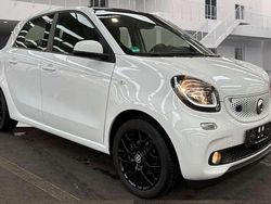 Weiß Gebraucht 2019 Smart ForFour Electric Drive Prime Kleinwagen | 9.900 € (Fairer Preis)