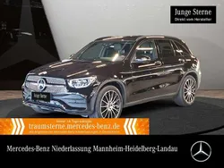 Schwarz Gebraucht 2021 Mercedes GLC300e AMG SUV | 42.890 € (Teuer)