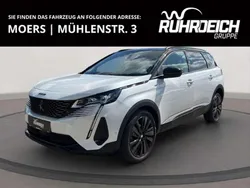 Perlmutt weiss Gebraucht 2023 Peugeot 5008 GT Van / Kleinbus | 35.880 € (Fairer Preis)